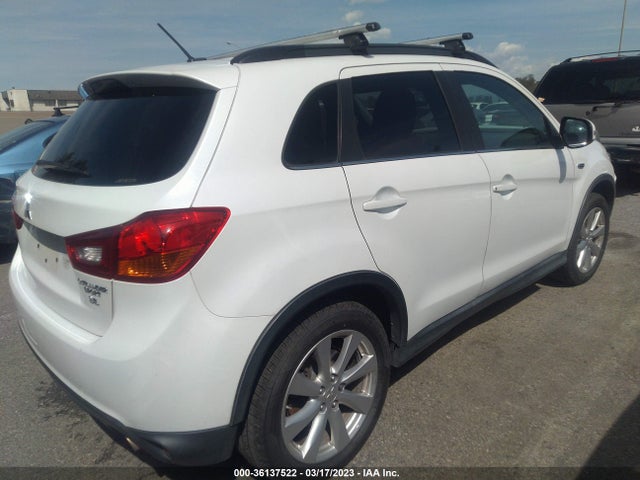 4A4AR4AW3FE035575 Mitsubishi Outlander Sport 2.4 Gt