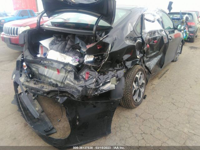3KPF24AD1ME333219 KIA Forte Lxs
