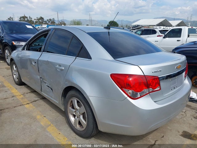 Chevrolet Cruze 1lt 2014 1G1PC5SB9E7475722 Image 3