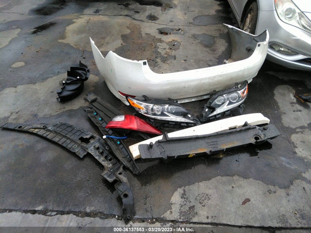 JTHBW1GGXH2149451 Lexus Es Es 300h