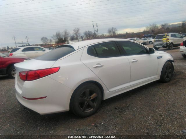 5XXGM4A71FG402204 KIA Optima Lx