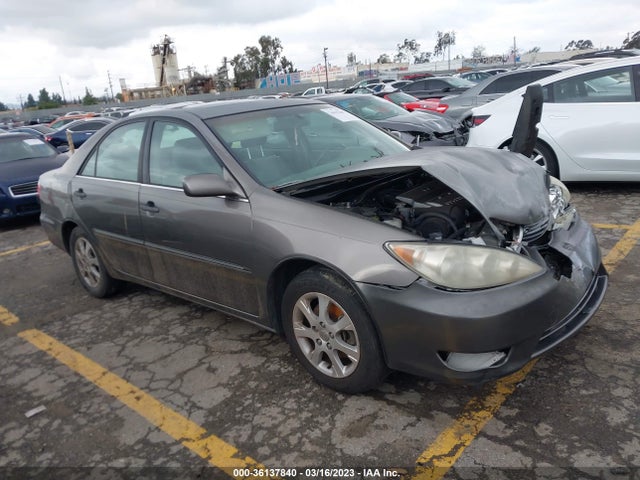 2005 TOYOTA CAMRY LE/XLE VIN: JTDBF30K950162260