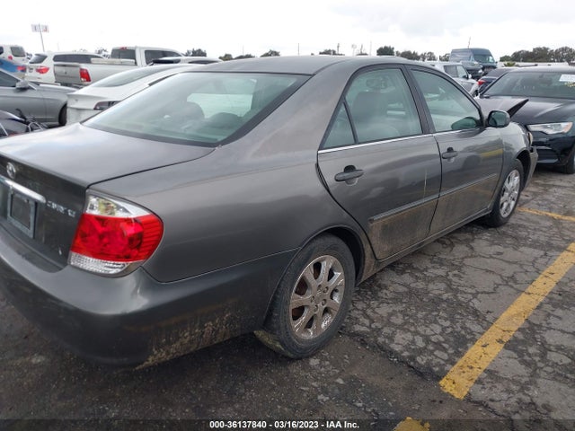 2005 TOYOTA CAMRY LE/XLE VIN: JTDBF30K950162260