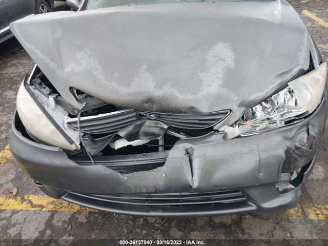 2005 TOYOTA CAMRY LE/XLE VIN: JTDBF30K950162260
