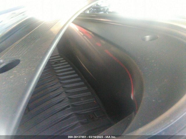 5YJ3E1EA8NF112771 Tesla MODEL 3