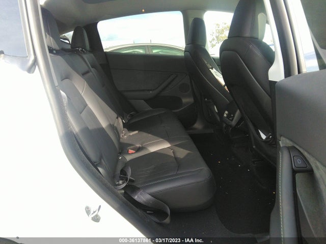 Tesla Model Y Long Range 2023 7SAYGDEE5PA076240 Image 9