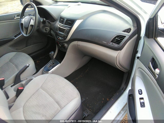 Hyundai ACCENT SE 2017 KMHCT4AE3HU339776 Image 5
