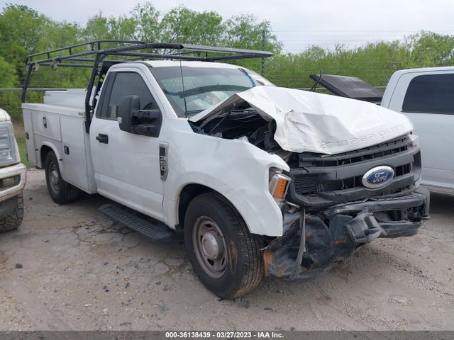 2022 Ford F-350, VIN: 1FDBF3A60NED18184