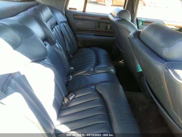 36138510 :رقم المزاد ، 1G4BN52P2TR400123 vin ، 1996 Buick Roadmaster مزاد بيع