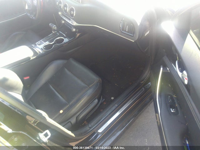 2021 Kia Stinger, VIN: KNAE15LA9M6097736