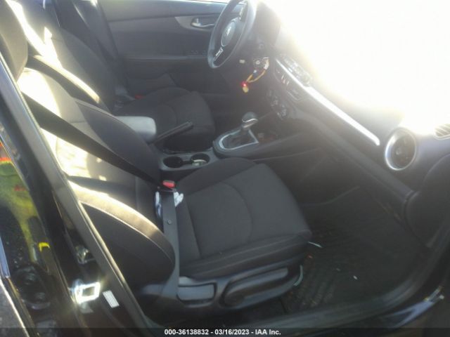 3KPF24AD7ME336898 KIA Forte Lxs