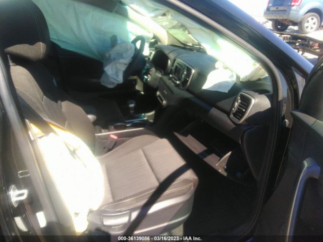 KNDPMCAC0H7039753 KIA Sportage Lx
