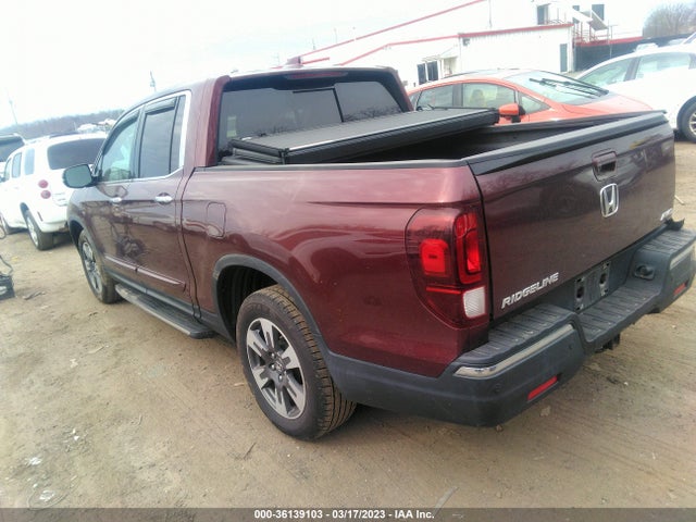 2017 Honda Ridgeline, VIN: 5FPYK3F70HB027397