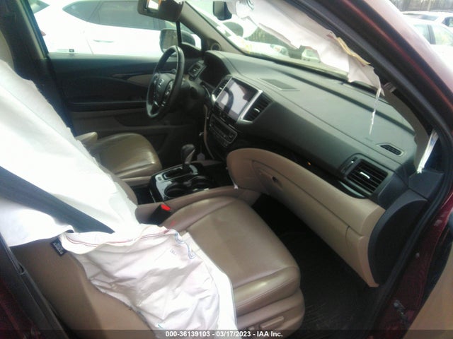 2017 Honda Ridgeline, VIN: 5FPYK3F70HB027397