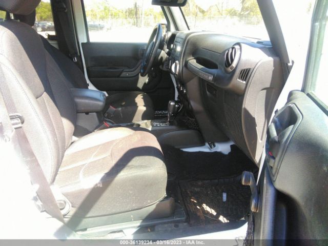 1C4AJWAG5HL539109 Jeep Wrangler Sport