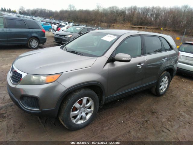 5XYKT3A19BG126721 KIA SORENTO LX