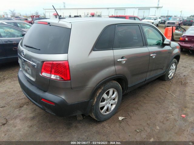 5XYKT3A19BG126721 KIA SORENTO LX