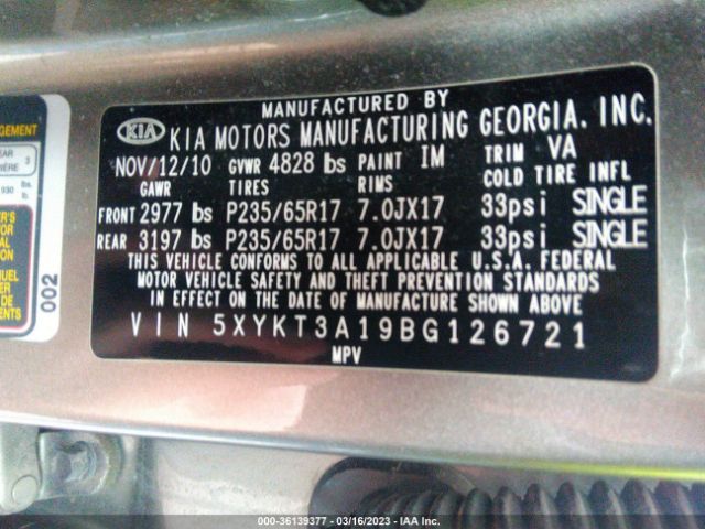 5XYKT3A19BG126721 KIA SORENTO LX