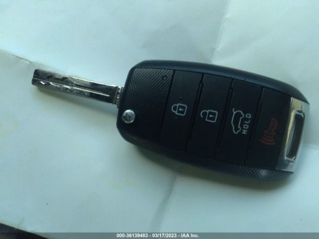 5XYKTCA65EG429267 KIA SORENTO LX