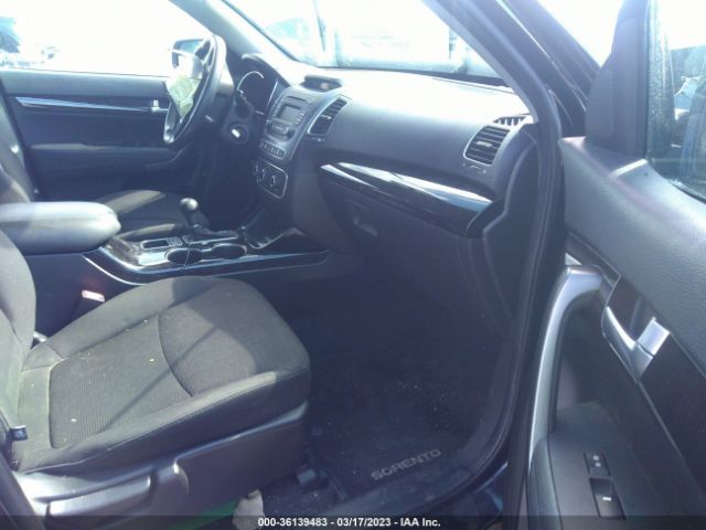 5XYKTCA65EG429267 KIA SORENTO LX