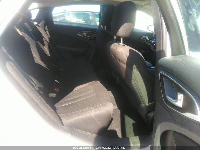 1C3CCCAB1FN713897 Chrysler 200 Limited