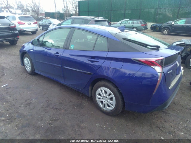 Toyota Prius Two 2016 JTDKBRFU8G3506282 Image 3