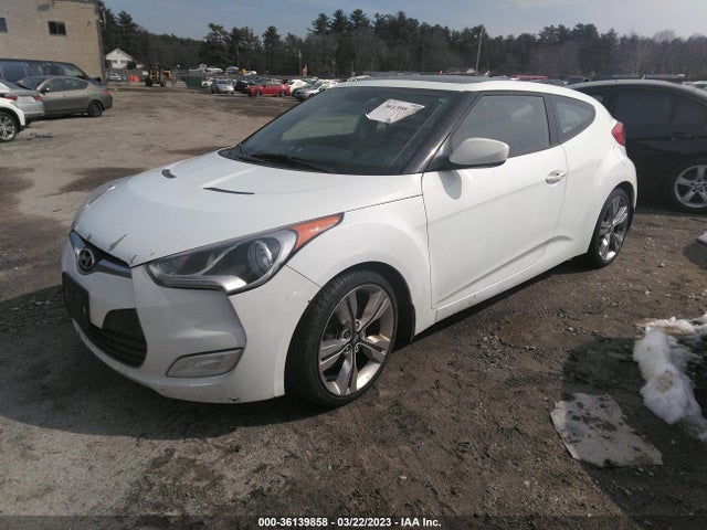 Hyundai Veloster W/black Int 2013 KMHTC6AD3DU088366 Image 2