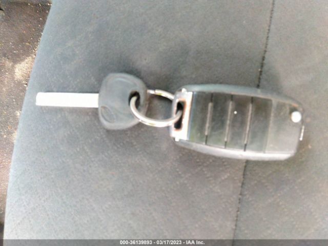 5XYPG4A3XGG115381 KIA SORENTO L