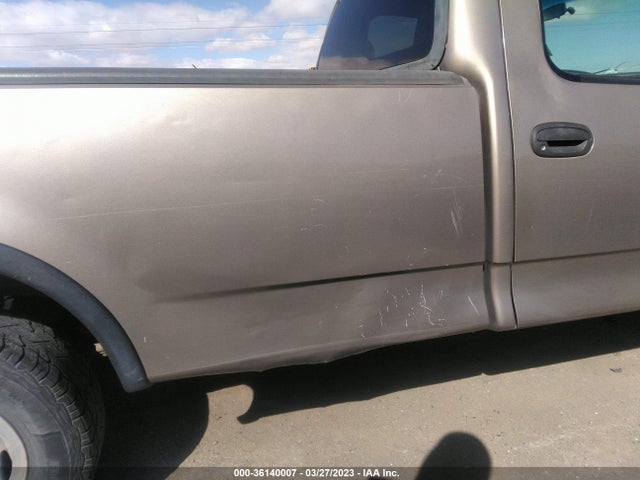 2001 FORD F-150 XL/XLT VIN: 1FTZF18231NB12524