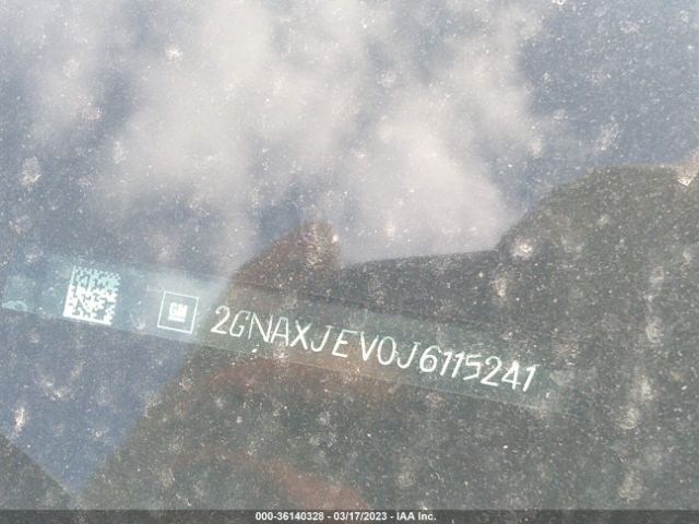 2GNAXJEV0J6115241 Chevrolet EQUINOX LT