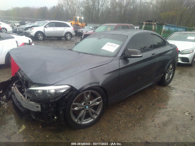 BMW 2 Series M240i 2018 WBA2J5C51JVC07284 Image 2