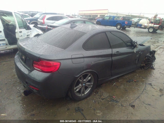 BMW 2 Series M240i 2018 WBA2J5C51JVC07284 Image 4