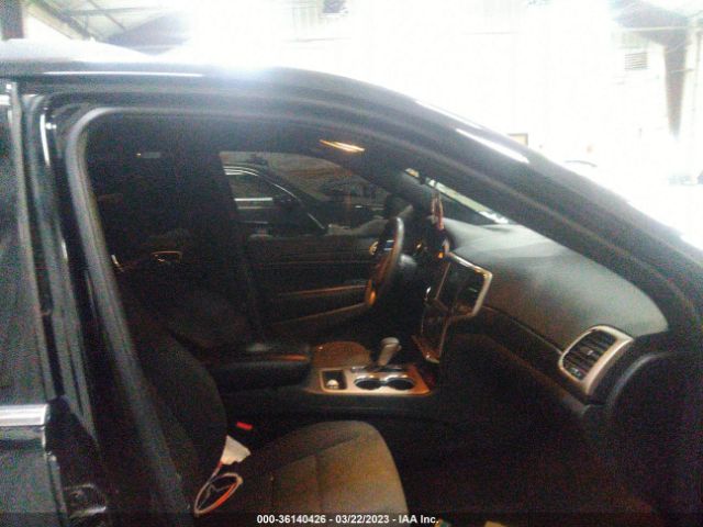 1C4RJFAG2HC782248 Jeep Grand Cherokee Laredo