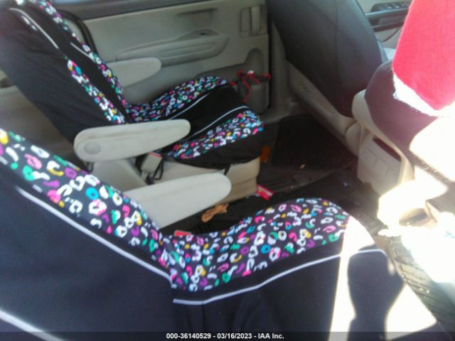 KNDMB5C18F6033654 KIA SEDONA LX