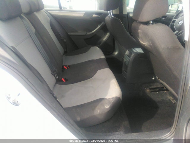 3VW2B7AJ1HM334899 Volkswagen Jetta 1.4t S