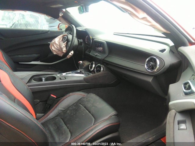 Chevrolet CAMARO LT1 2023 1G1FE1R77P0108152 Image 6