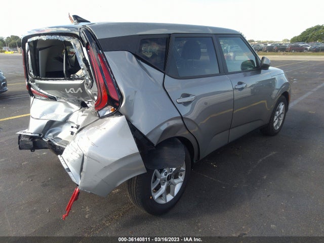 KIA SOUL LX 2023 KNDJ23AU2P7858539 Image 4
