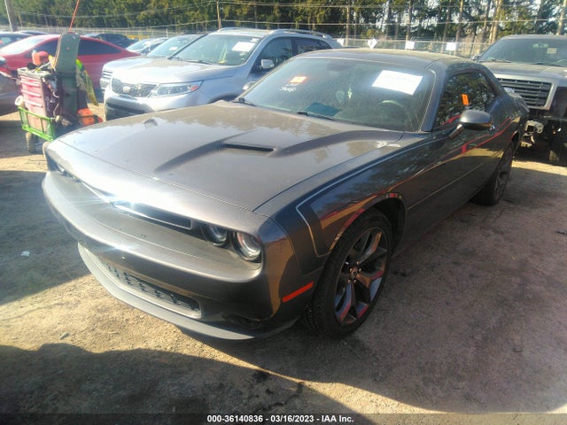 Dodge Challenger Sxt 2017 2C3CDZAGXHH651651 Image 2