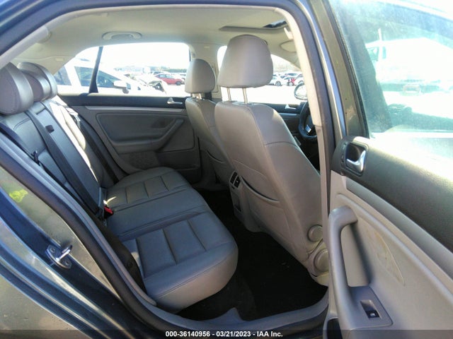 2008 VOLKSWAGEN JETTA SEDAN SE VIN: 3VWRM71K88M132014