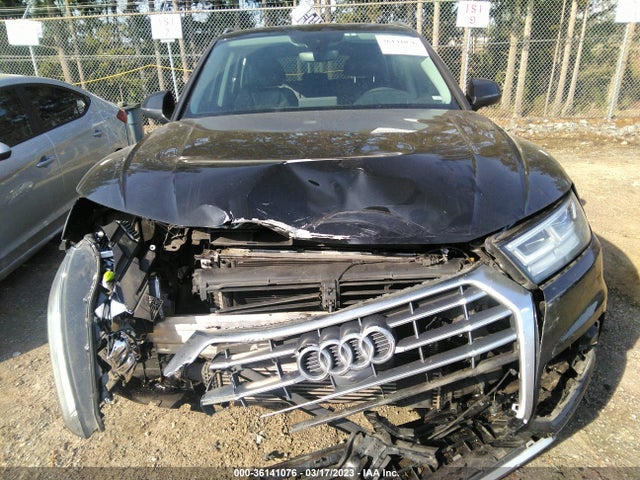 WA1CNAFY7J2215702 Audi Q5 Prestige/tech Prestige
