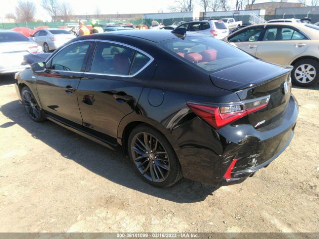 19UDE2F82NA007577 Acura Ilx Package