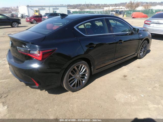 19UDE2F82NA007577 Acura Ilx Package