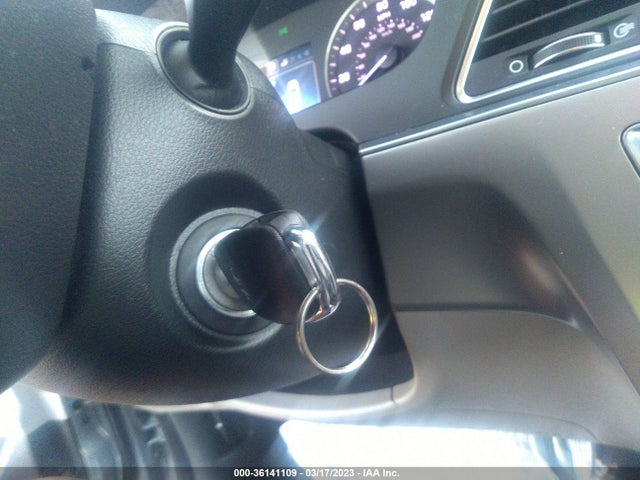2015 HYUNDAI SONATA 2.4L SE VIN: 5NPE24AF2FH166607