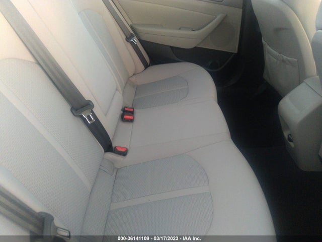 2015 HYUNDAI SONATA 2.4L SE VIN: 5NPE24AF2FH166607