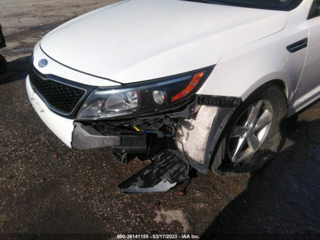 KNAGM4A74E5463580 KIA Optima Lx