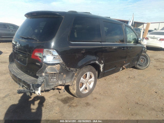 2009 VOLKSWAGEN ROUTAN SEL PREMIUM VIN: 2V8HW64X89R549674