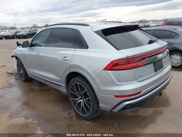 WA1EVAF14MD015753 Audi Q8 Premium Plus