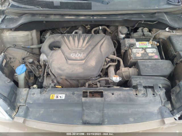 KNDJN2A27G7277179 KIA Soul Base