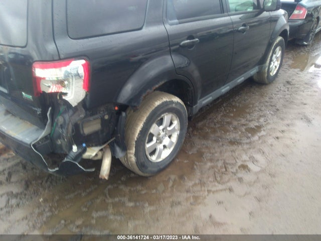 2010 FORD ESCAPE LIMITED VIN: 1FMCU0EG2AKD44504
