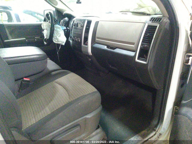 2011 RAM 1500 SLT VIN: 1D7RV1GP0BS658447